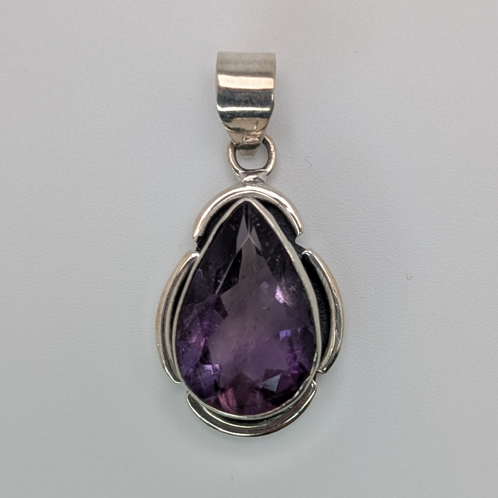 High Quality Amethyst S925 Sterling Silver Gemstone Pendant - Picture 2 of 6